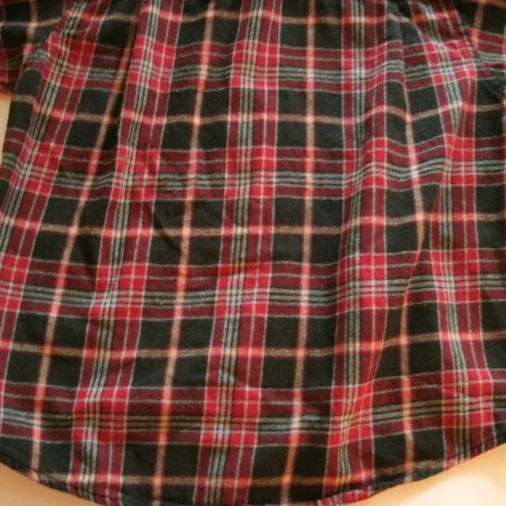 Oshkosh Boys Shirt Button Down Red Black Plaid Long Sleeve Size 6